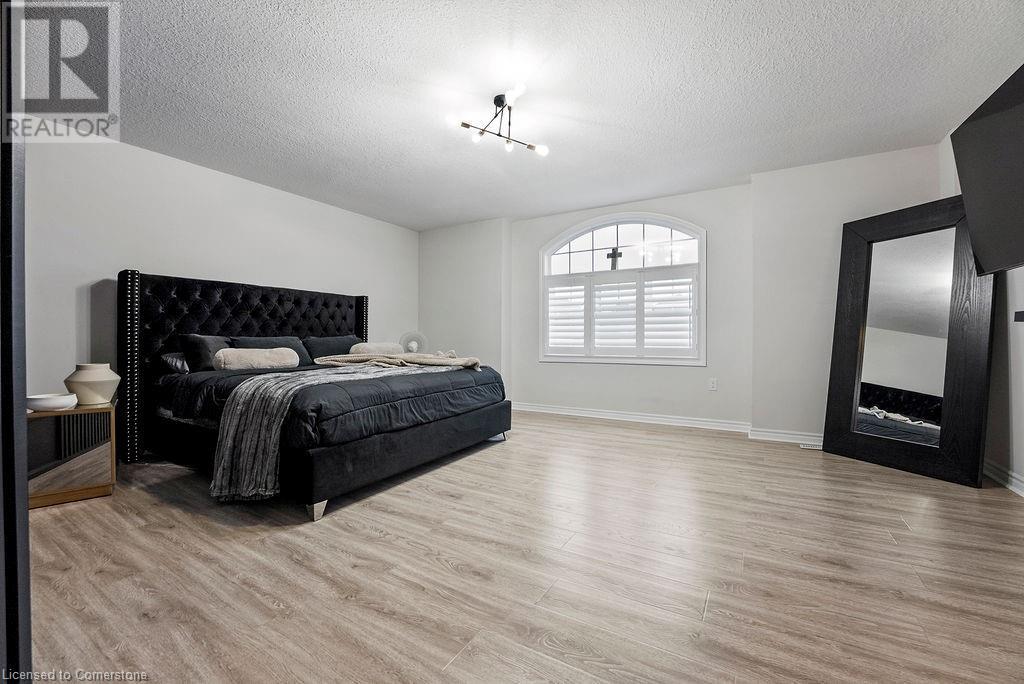 Photo 17 of 12 Ascoli Drive, Hamilton ON