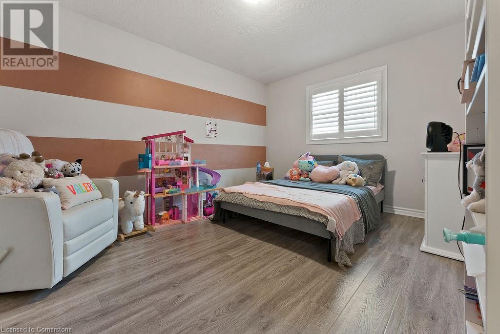 Photo 23 of 12 Ascoli Drive, Hamilton ON