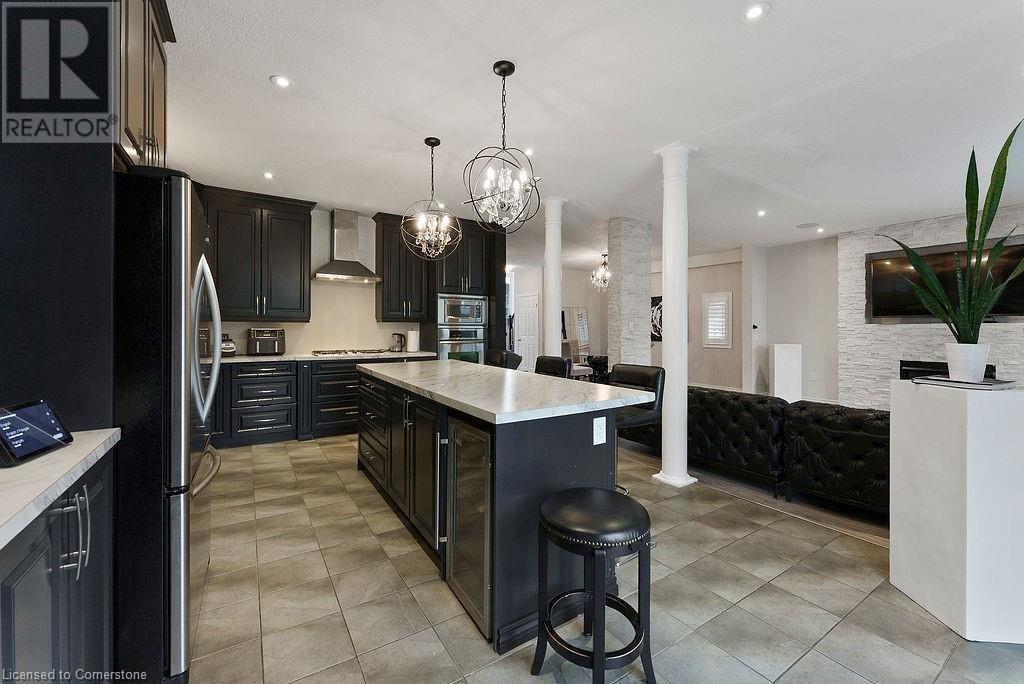 Photo 9 of 12 Ascoli Drive, Hamilton ON