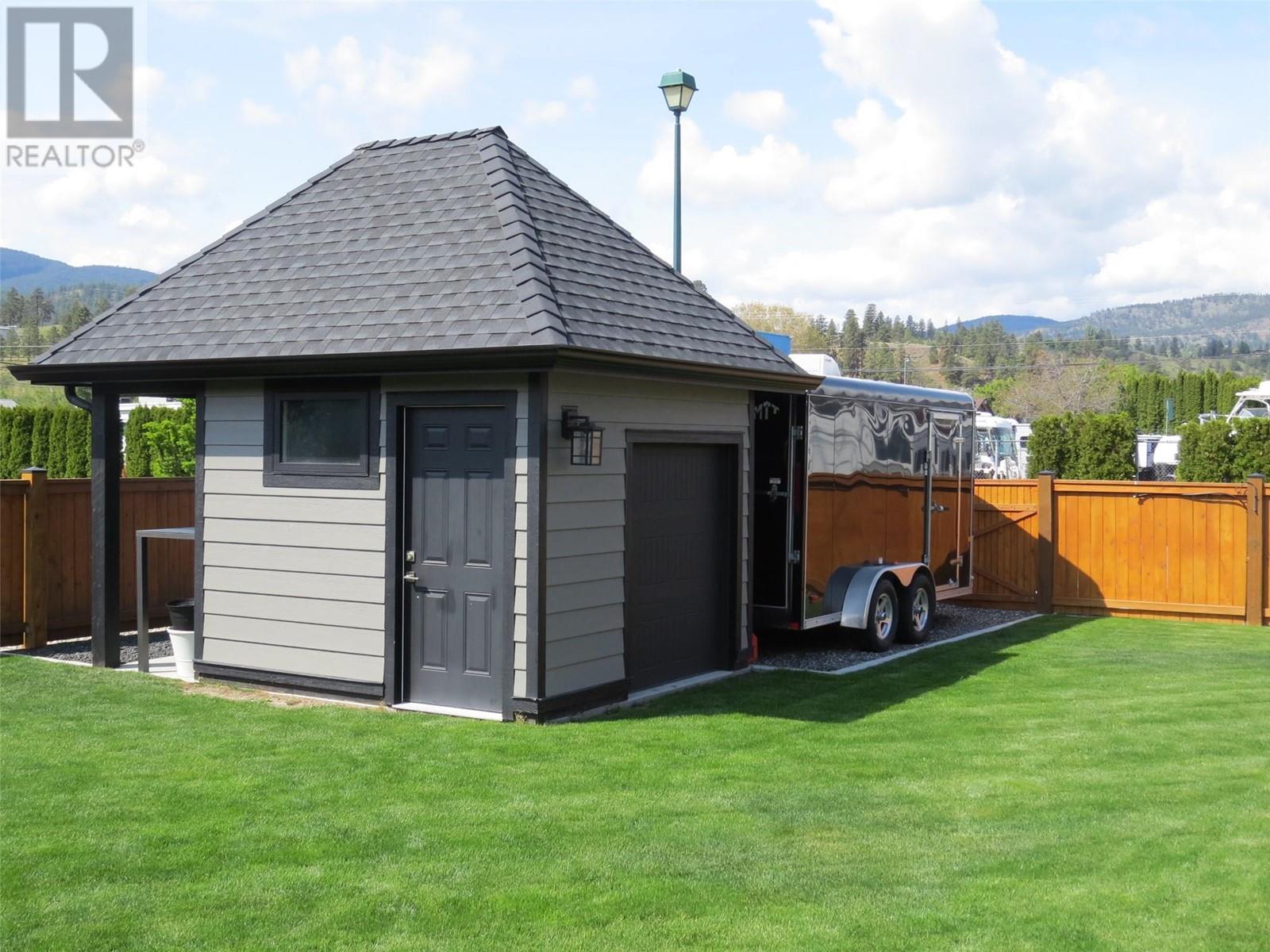 1715 Britton Road, Summerland