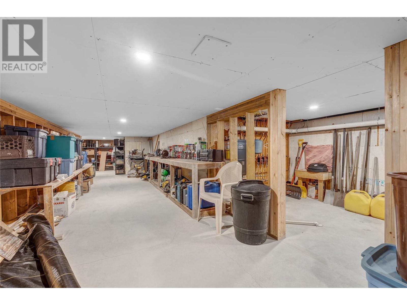 1715 Britton Road, Summerland