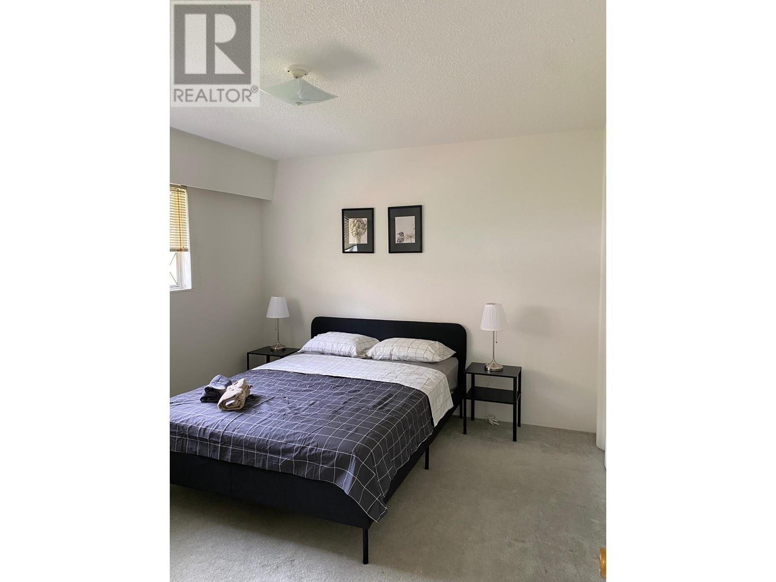 653 E 22ND STREET, North Vancouver