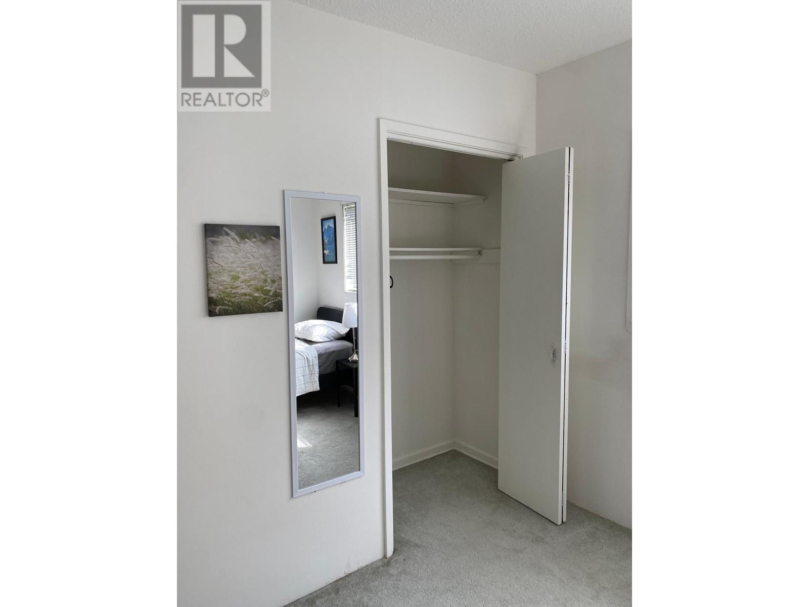 653 E 22ND STREET, North Vancouver