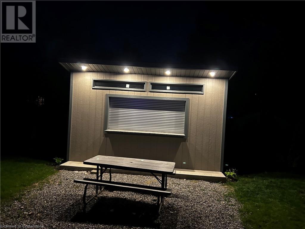 Photo 32 of 68 Mountain Brow Boulevard, Hamilton ON