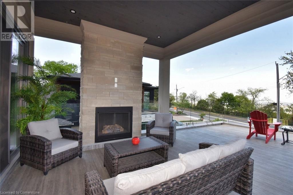 Photo 37 of 68 Mountain Brow Boulevard, Hamilton ON