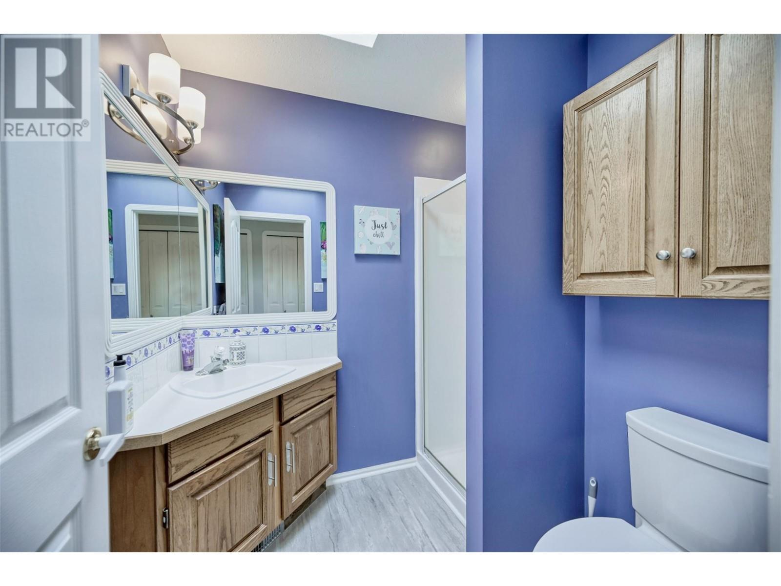 45 HARBOUR KEY Drive, Osoyoos