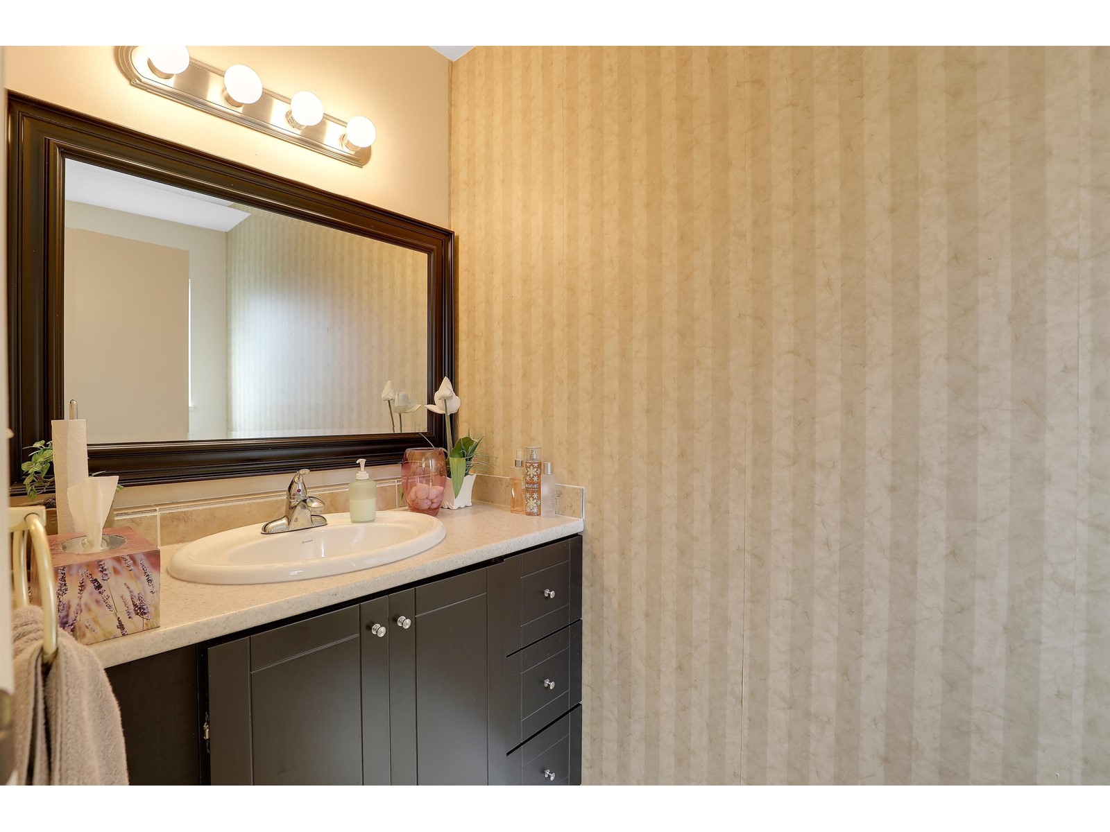 Photo 16 of 8874 143 A Street, Surrey BC