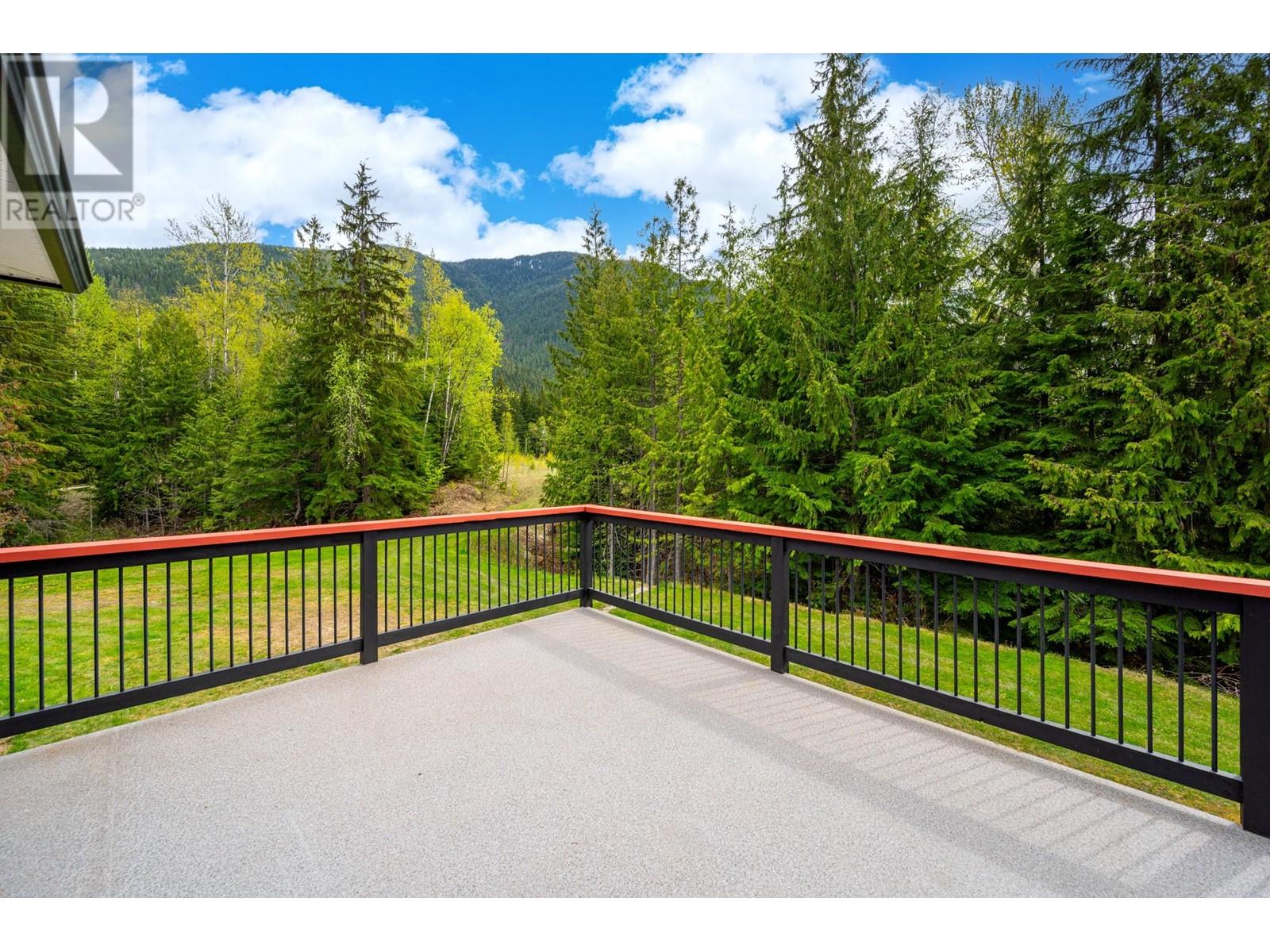 Photo 20 of 787 Crescent Bay Road Lot 133, Nakusp BC