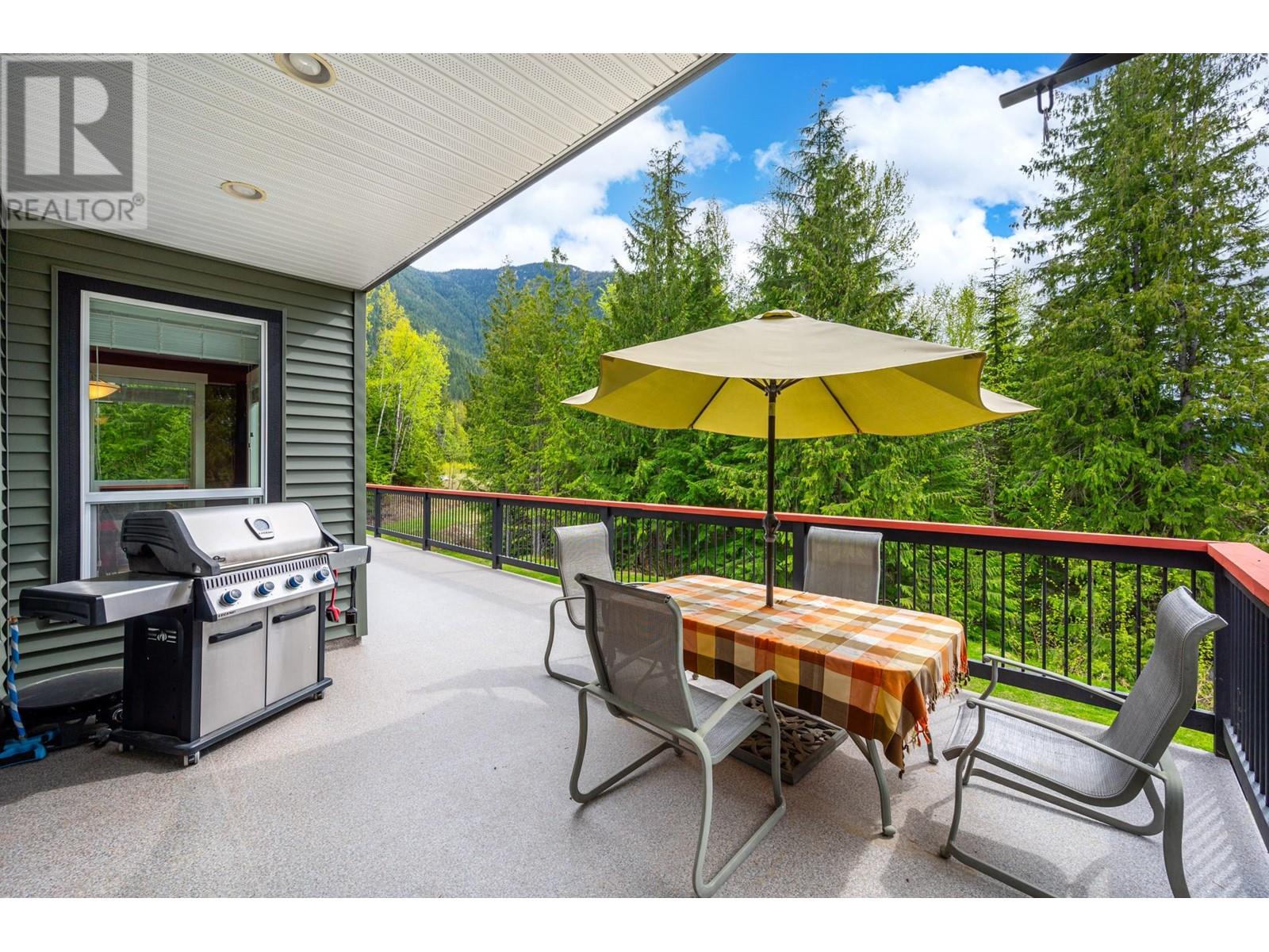 Photo 67 of 787 Crescent Bay Road Lot 133, Nakusp BC