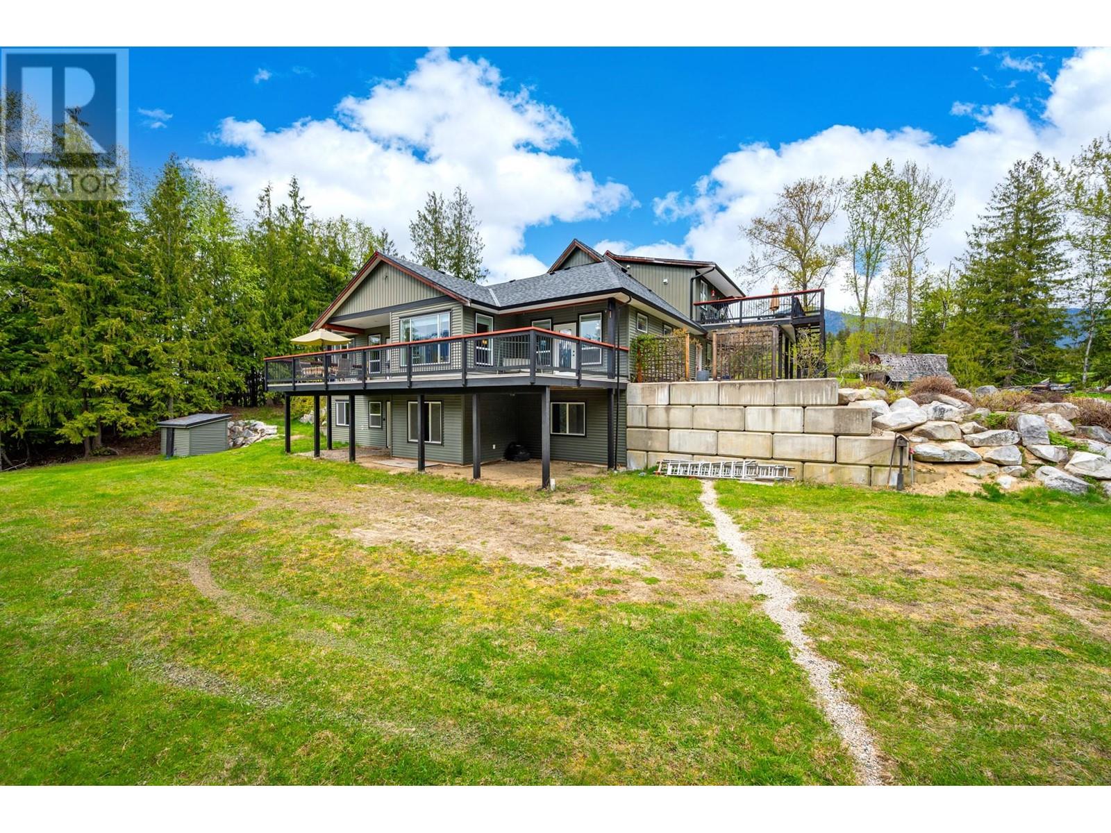 Photo 27 of 787 Crescent Bay Road Lot 133, Nakusp BC