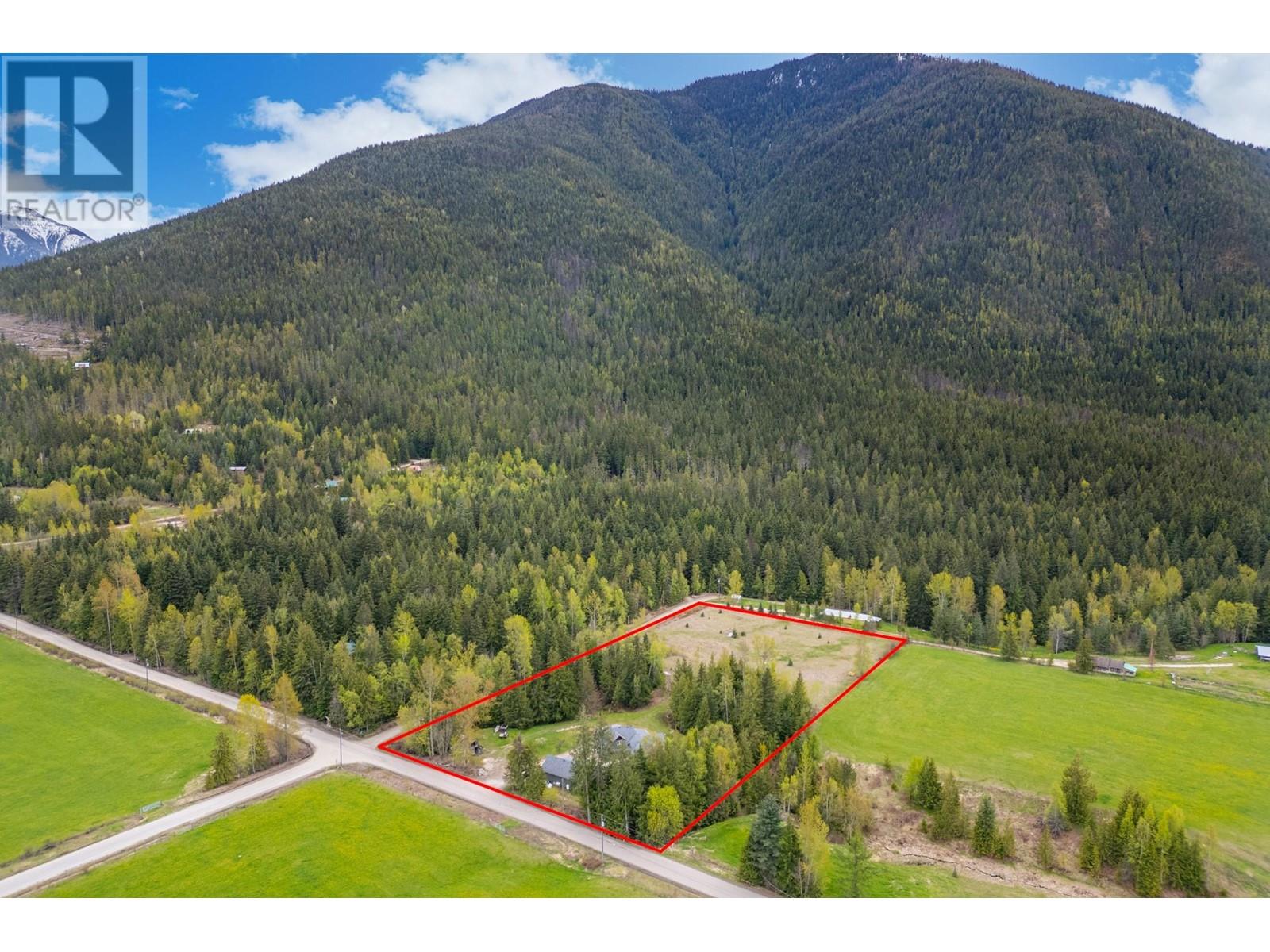 Photo 47 of 787 Crescent Bay Road Lot 133, Nakusp BC