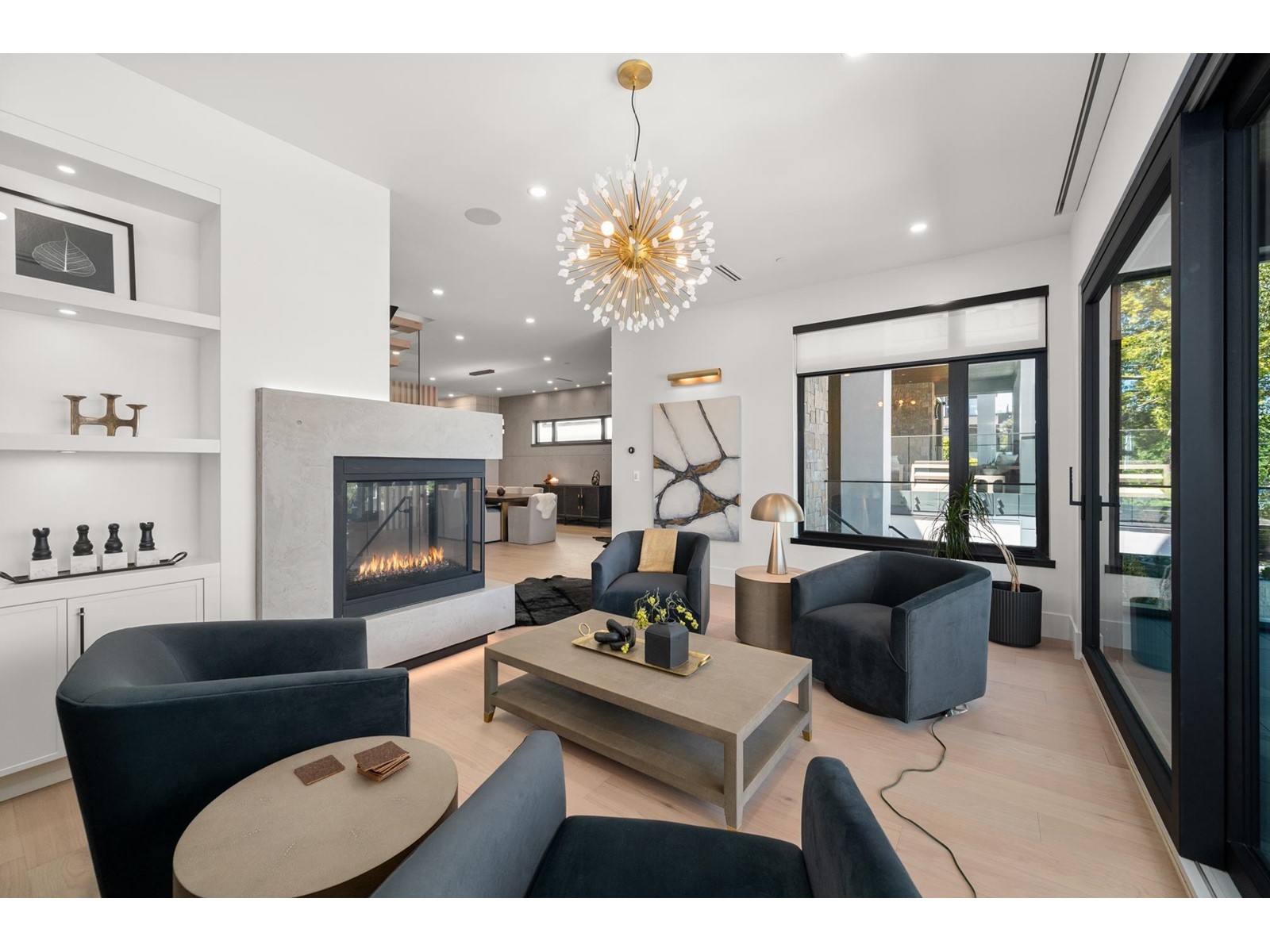 1255 KENT STREET, White Rock real estate listing R2979807