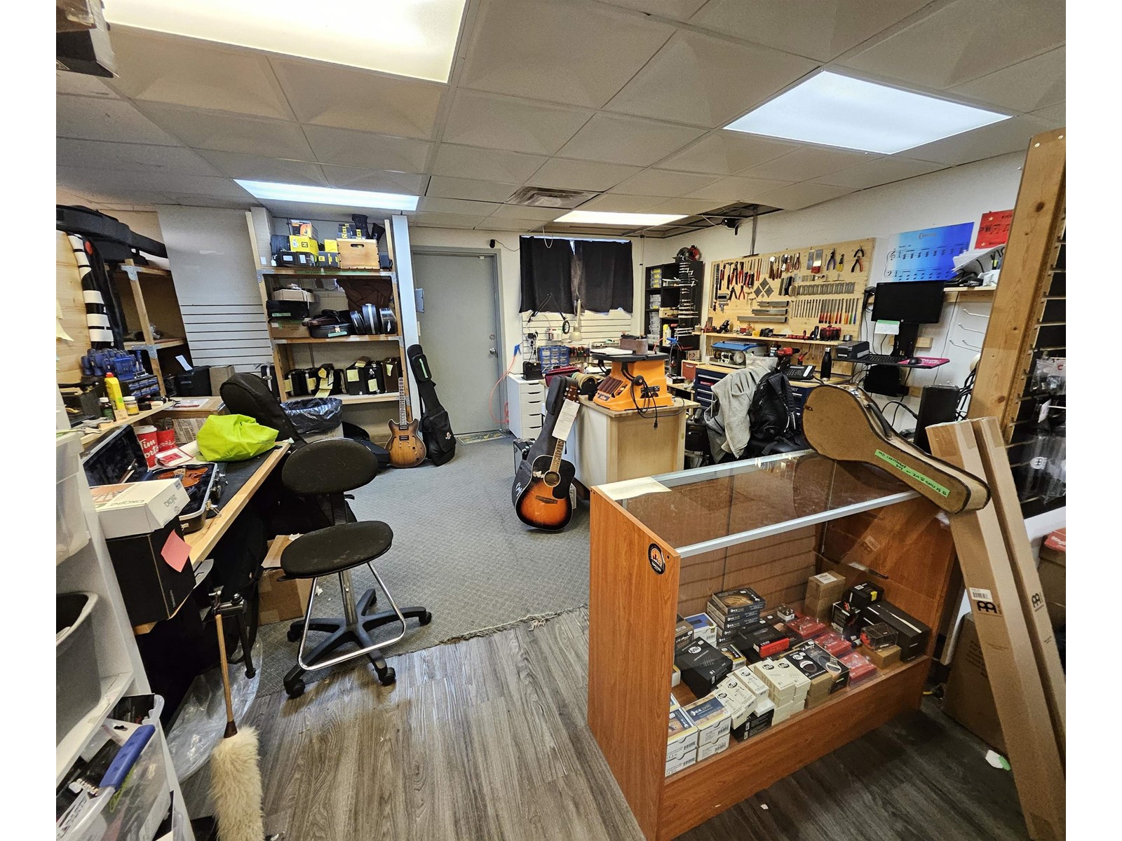 1335 JOHNSTON ROAD, White Rock