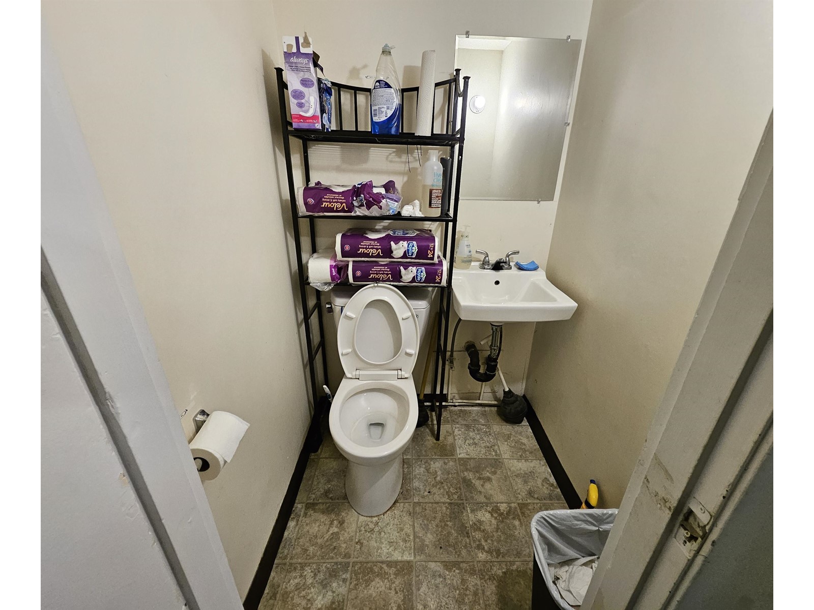 1335 JOHNSTON ROAD, White Rock