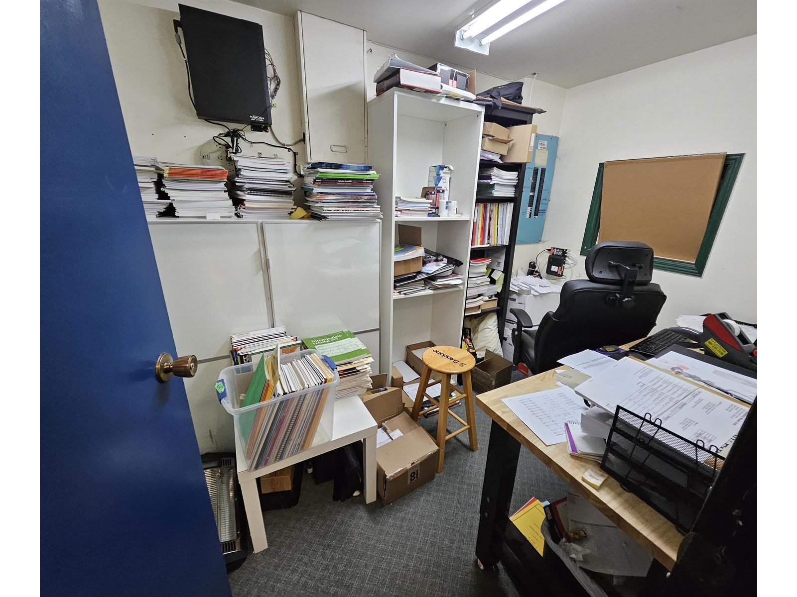 1335 JOHNSTON ROAD, White Rock