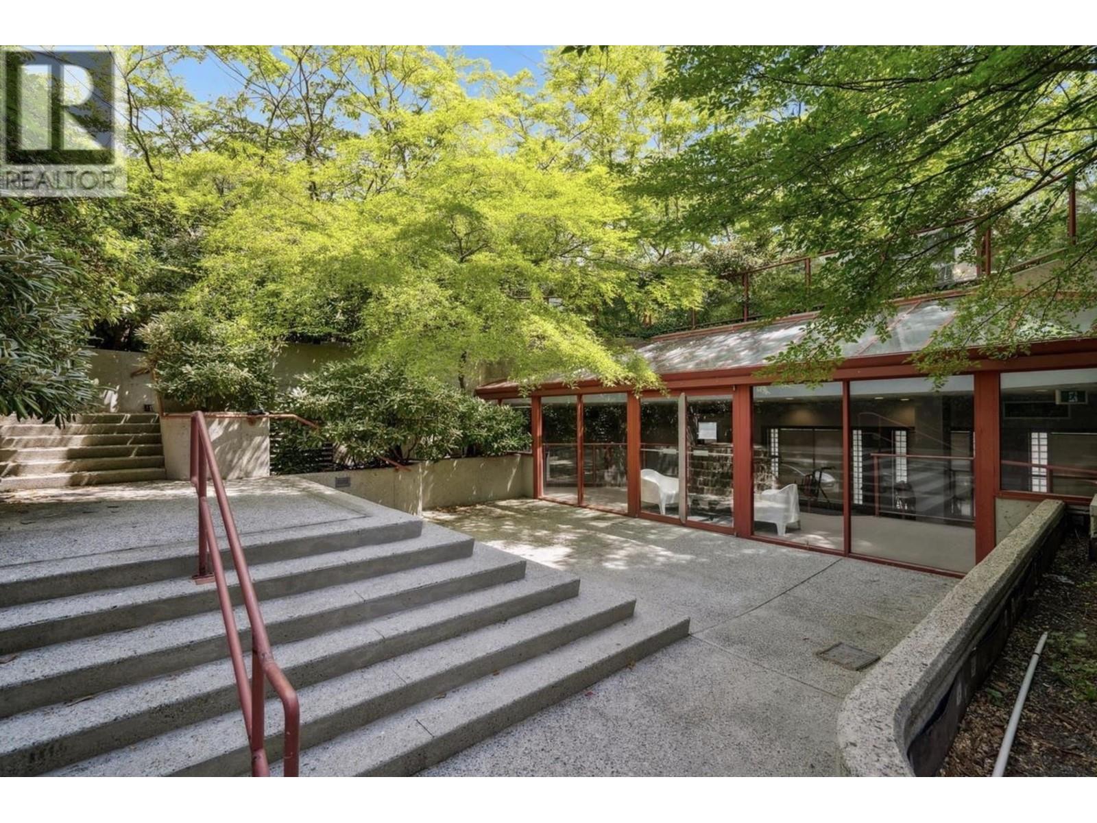 1801 811 HELMCKEN STREET, Vancouver real estate listing R3005194