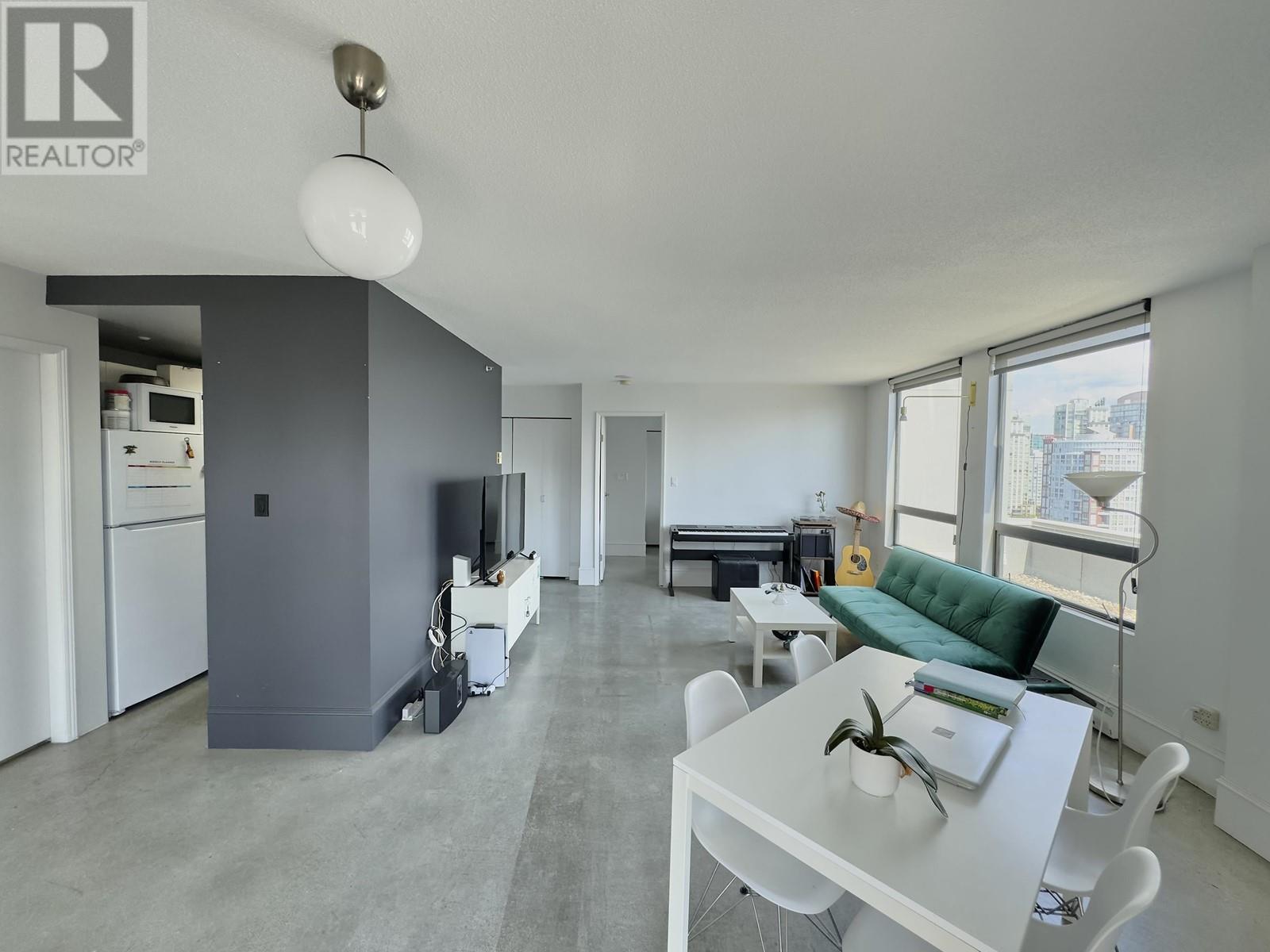 1801 811 HELMCKEN STREET, Vancouver real estate listing R3005194