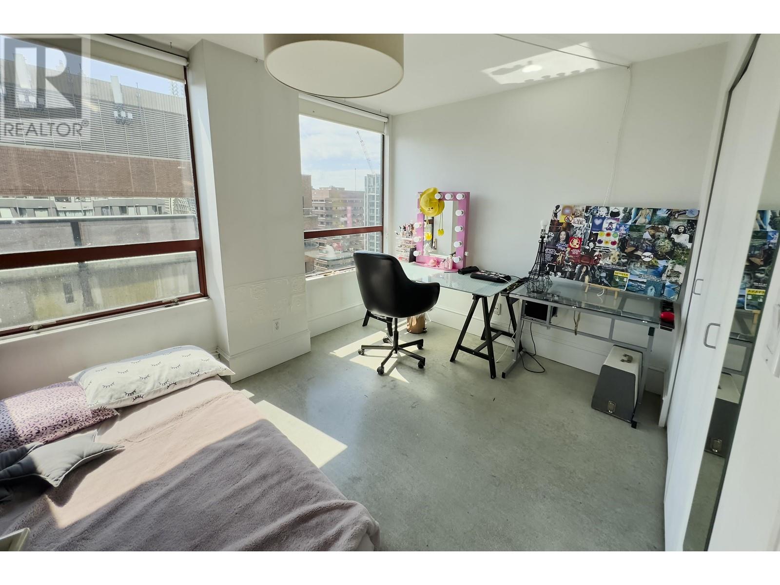 1801 811 HELMCKEN STREET, Vancouver real estate listing R3005194