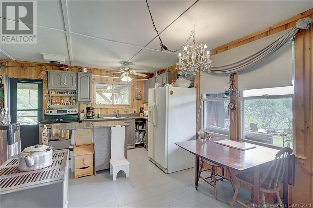 51 Meadow St S Street - Image 25