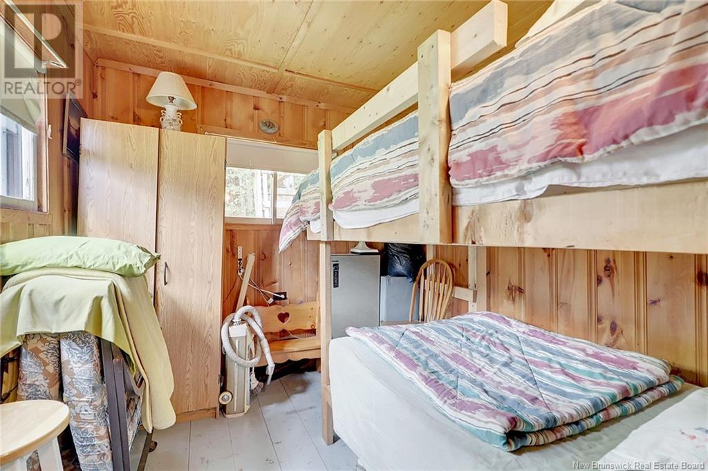 51 Meadow St S Street - Image 35