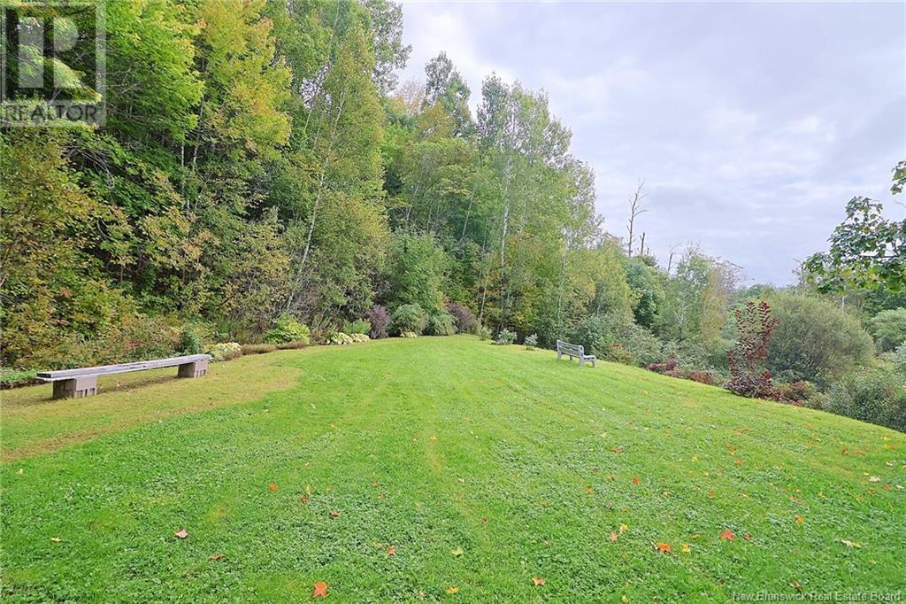 51 Meadow St S Street - Image 40