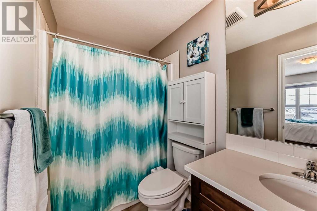 51 Heritage Boulevard, Cochrane