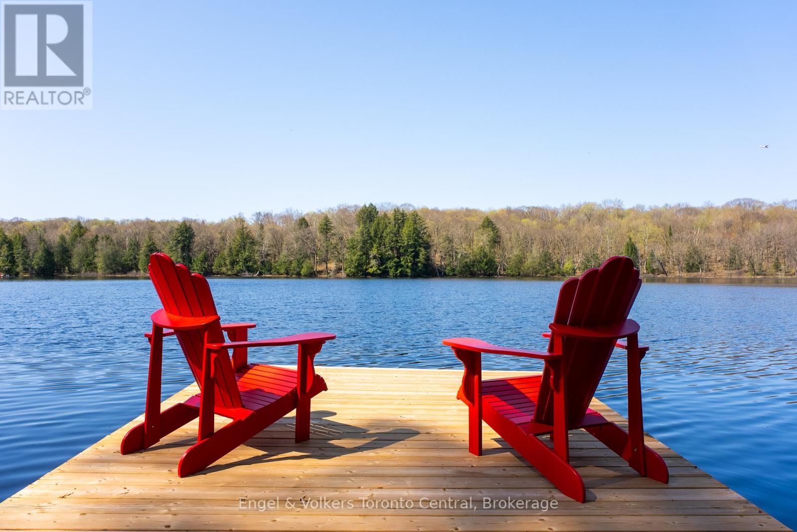 Photo 7 of 1457 Lake Joseph Road, Seguin ON