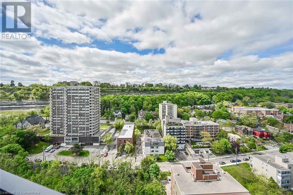Photo 6 of 150 Charlton Avenue E Unit 2908, Hamilton ON