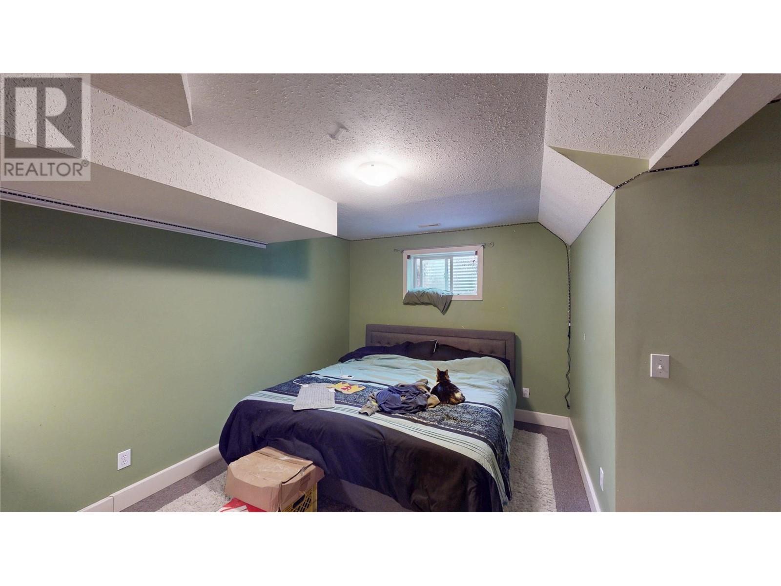3001 Mt. Fisher Drive, Cranbrook