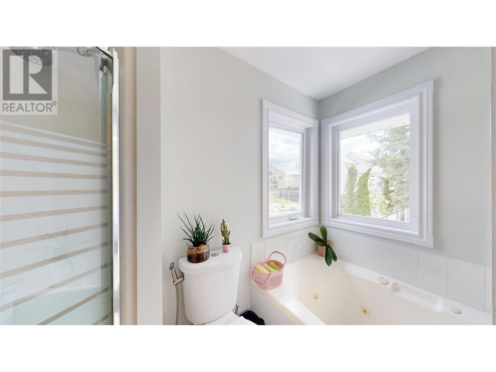 3001 Mt. Fisher Drive, Cranbrook
