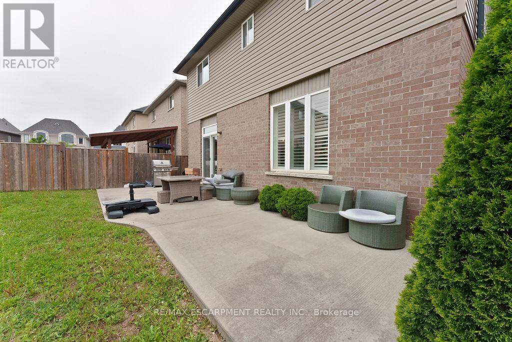 Photo 28 of 12 Ascoli Drive, Hamilton ON