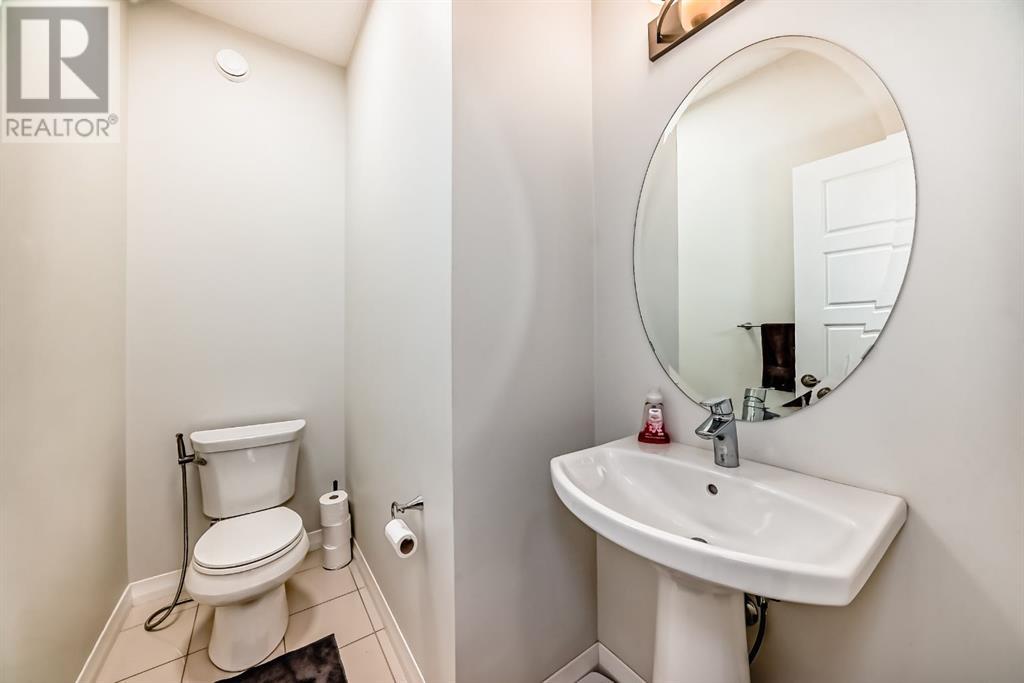Single Family House for Sale in  Evanscrest Way NW Evanston Calgary 