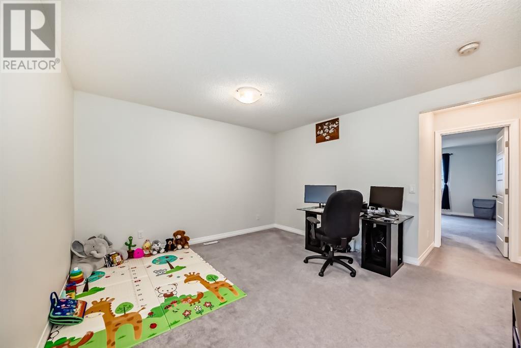 Single Family House for Sale in  Evanscrest Way NW Evanston Calgary 