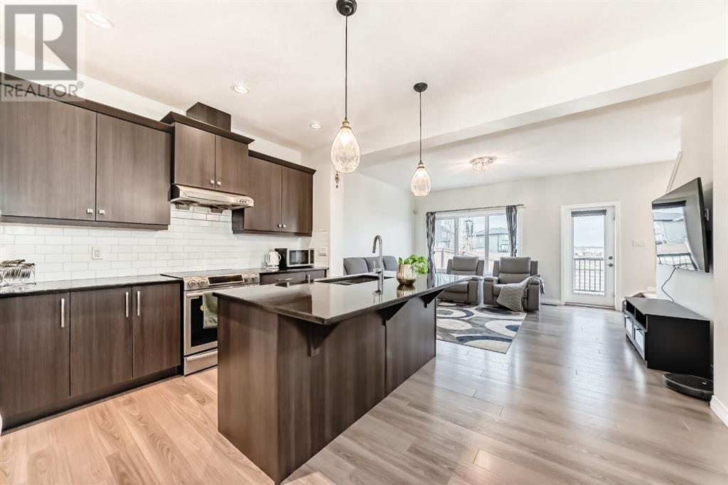 Single Family House for Sale in  Evanscrest Way NW Evanston Calgary 