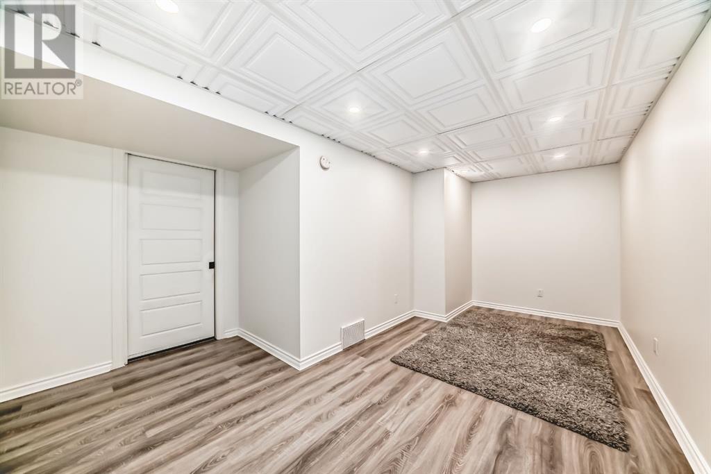 Single Family House for Sale in  Evanscrest Way NW Evanston Calgary 