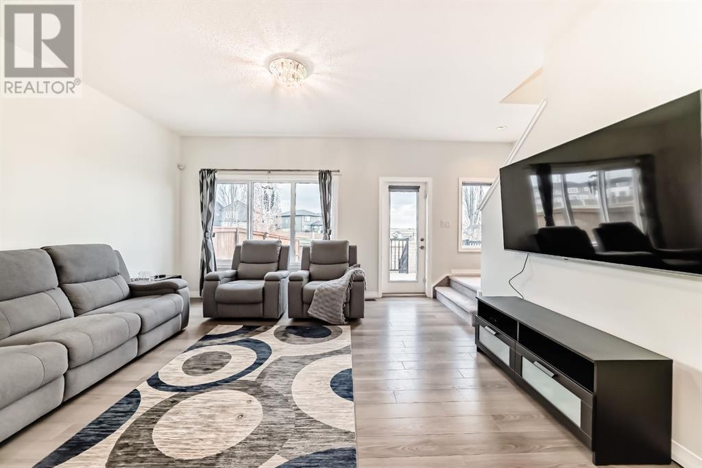 Single Family House for Sale in  Evanscrest Way NW Evanston Calgary 