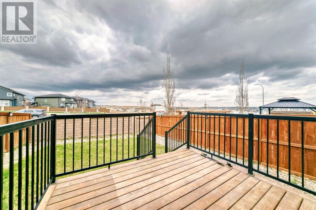 Single Family House for Sale in  Evanscrest Way NW Evanston Calgary 