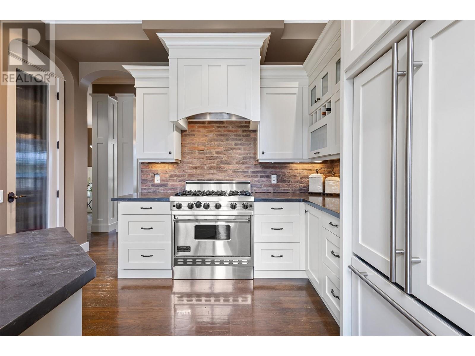 965 Westpoint Drive, Kelowna