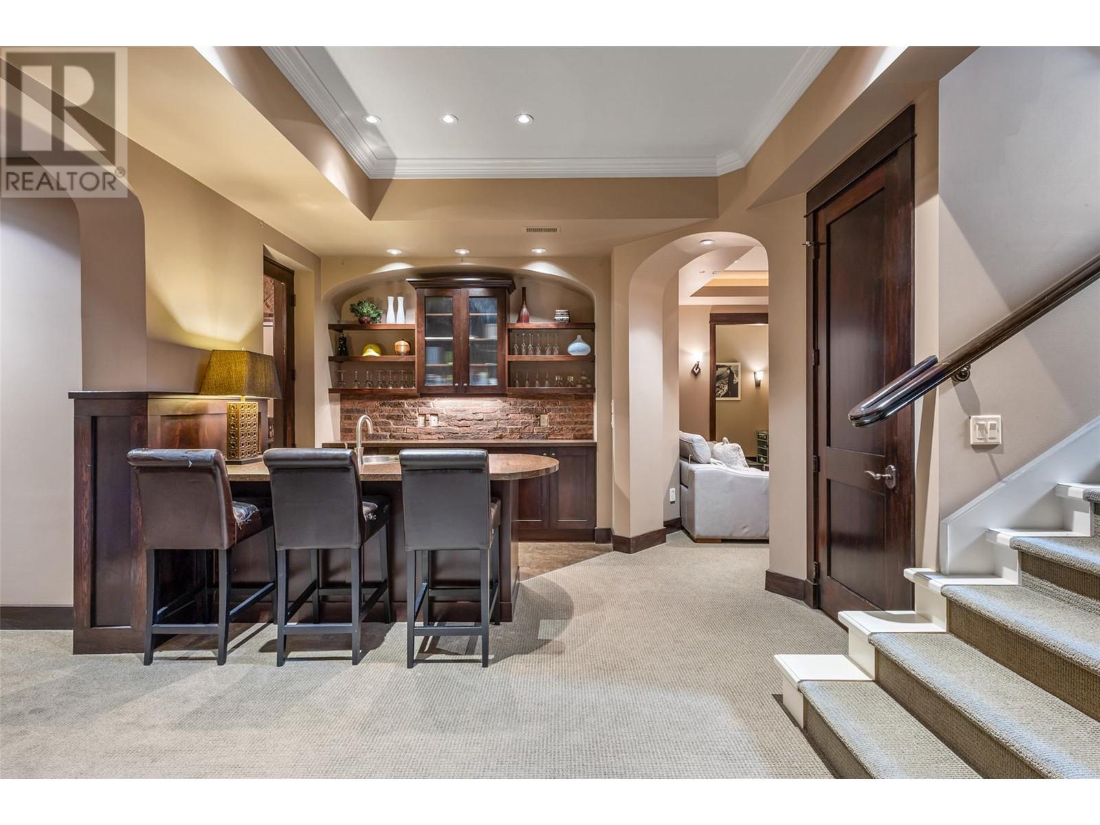 965 Westpoint Drive, Kelowna