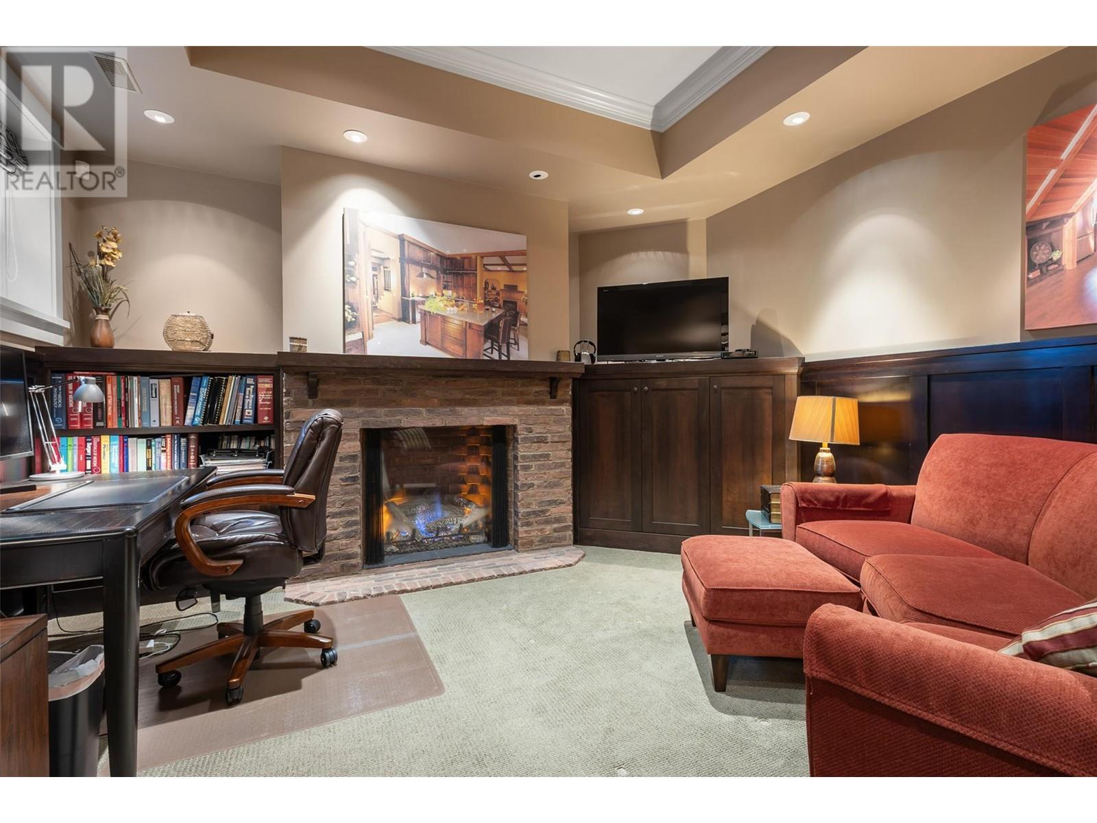 965 Westpoint Drive, Kelowna