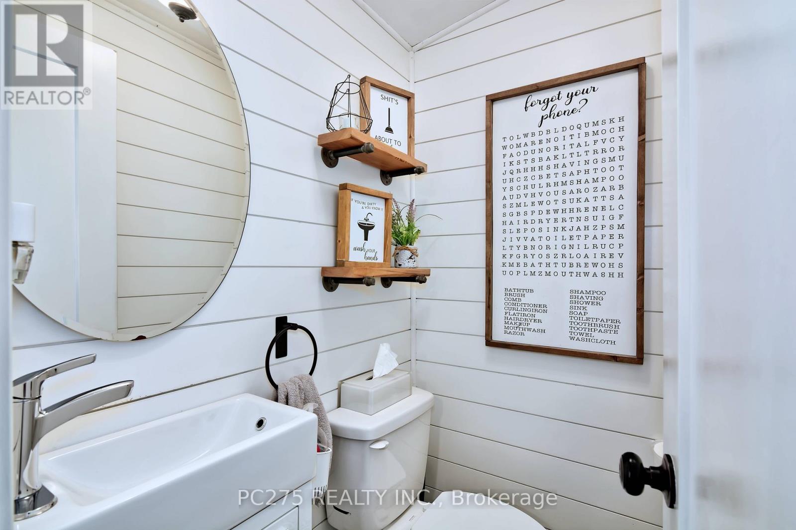 Photo 21 of 3065 Brigden Road, St Clair ON