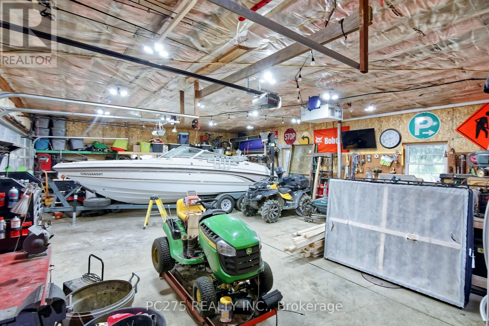 Photo 10 of 3065 Brigden Road, St Clair ON