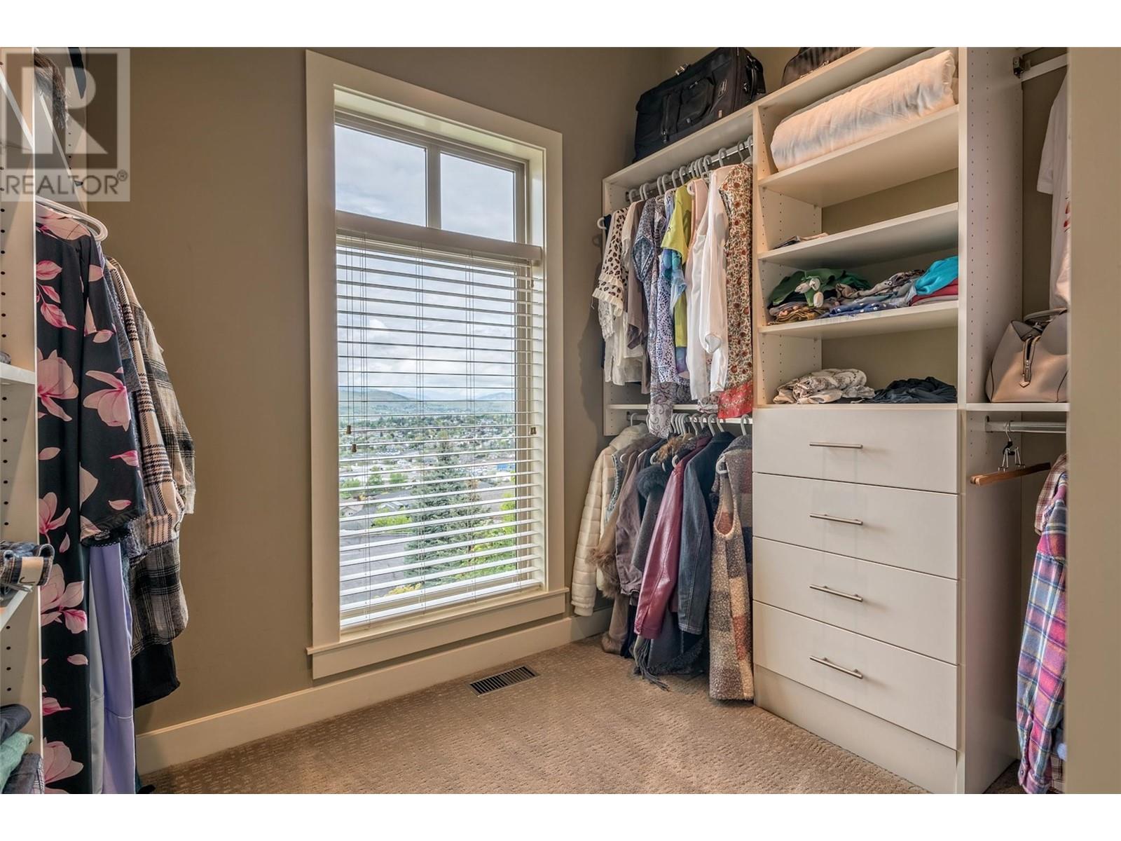 10 1117 Mt Fosthall Drive, Vernon