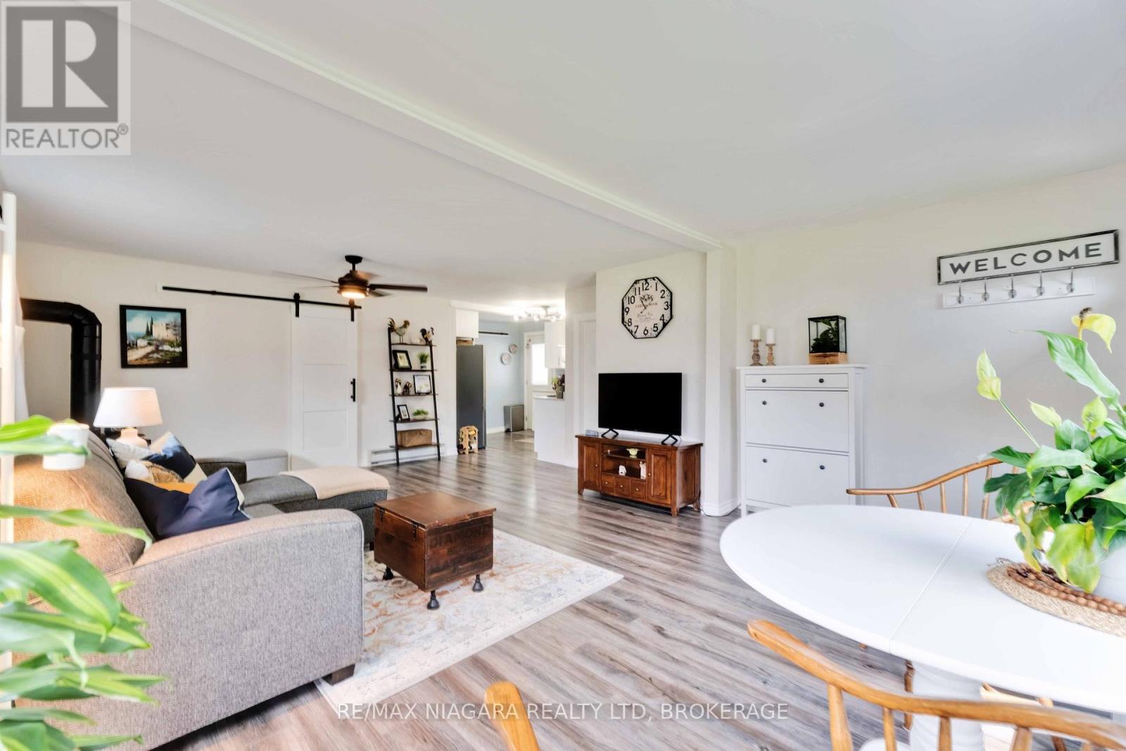 Photo 11 of 11110 Desiree Street, Wainfleet ON