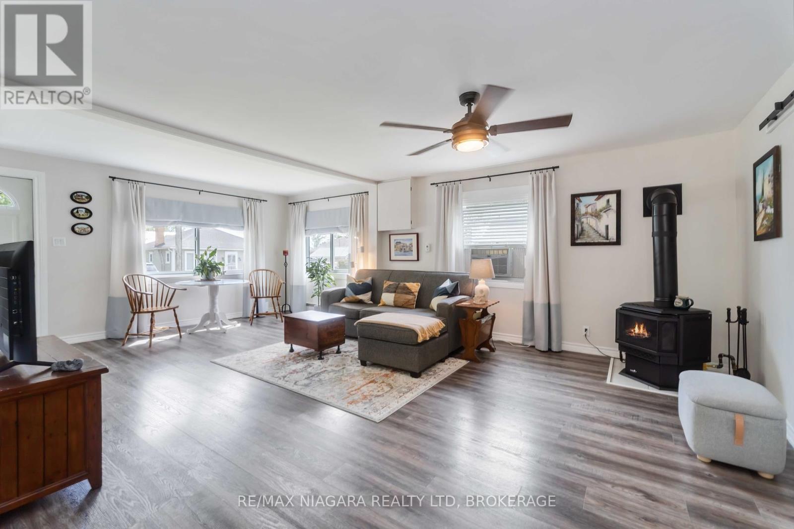 Photo 13 of 11110 Desiree Street, Wainfleet ON