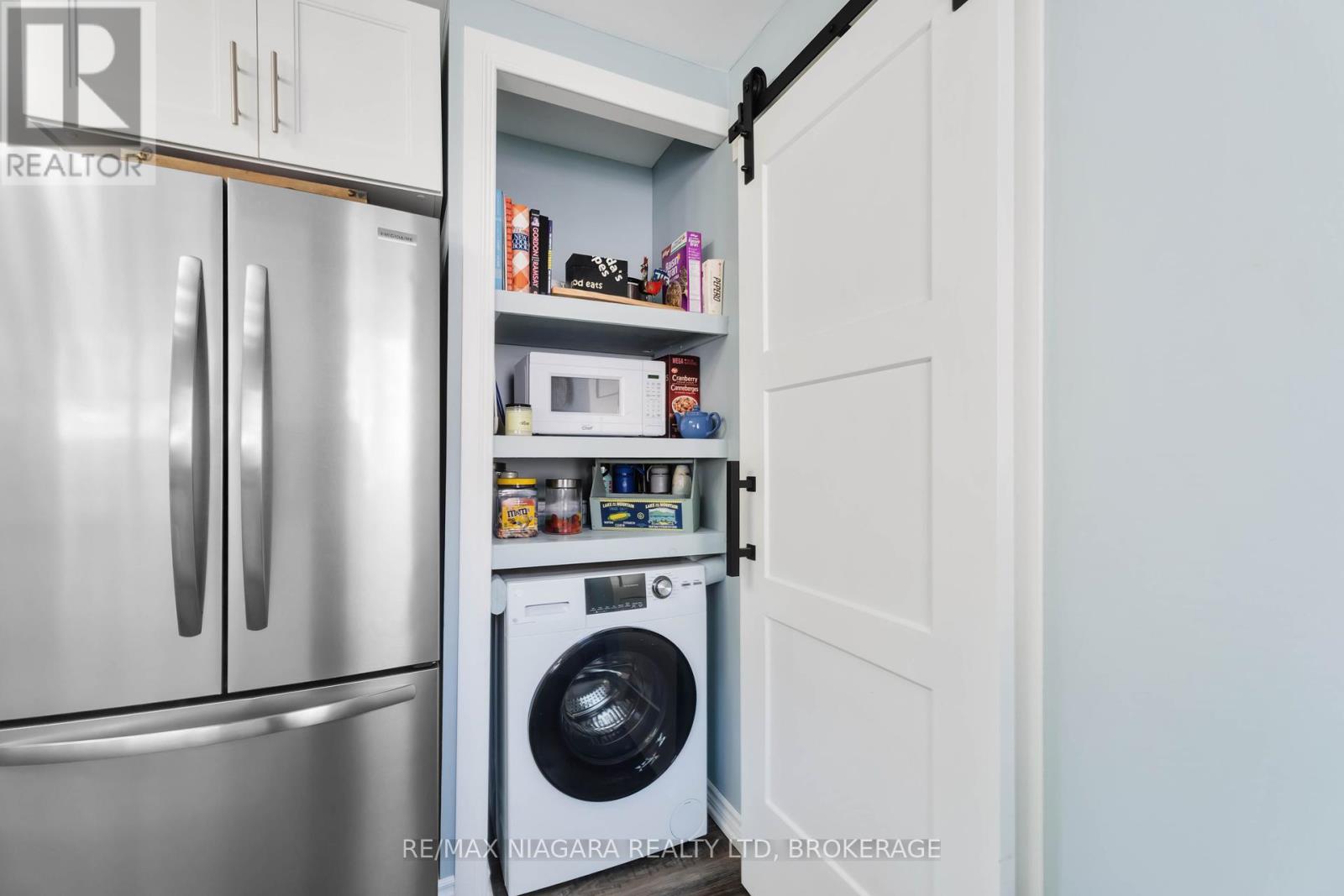 Photo 19 of 11110 Desiree Street, Wainfleet ON