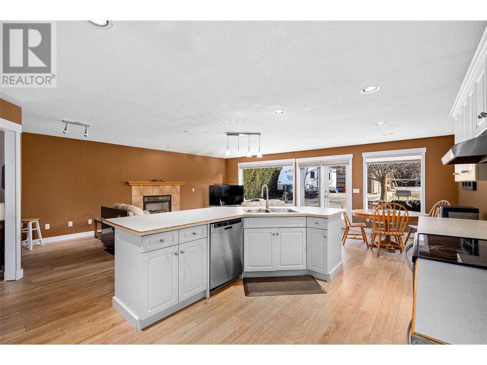  4553 McClure Road, Kelowna
