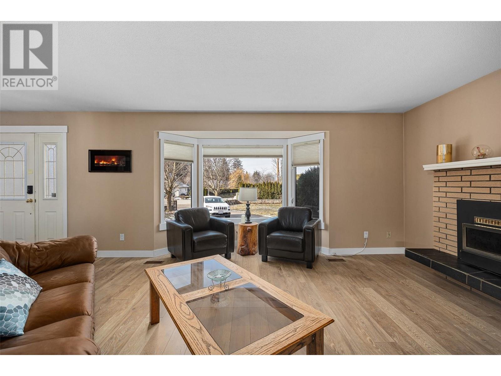  4553 McClure Road, Kelowna