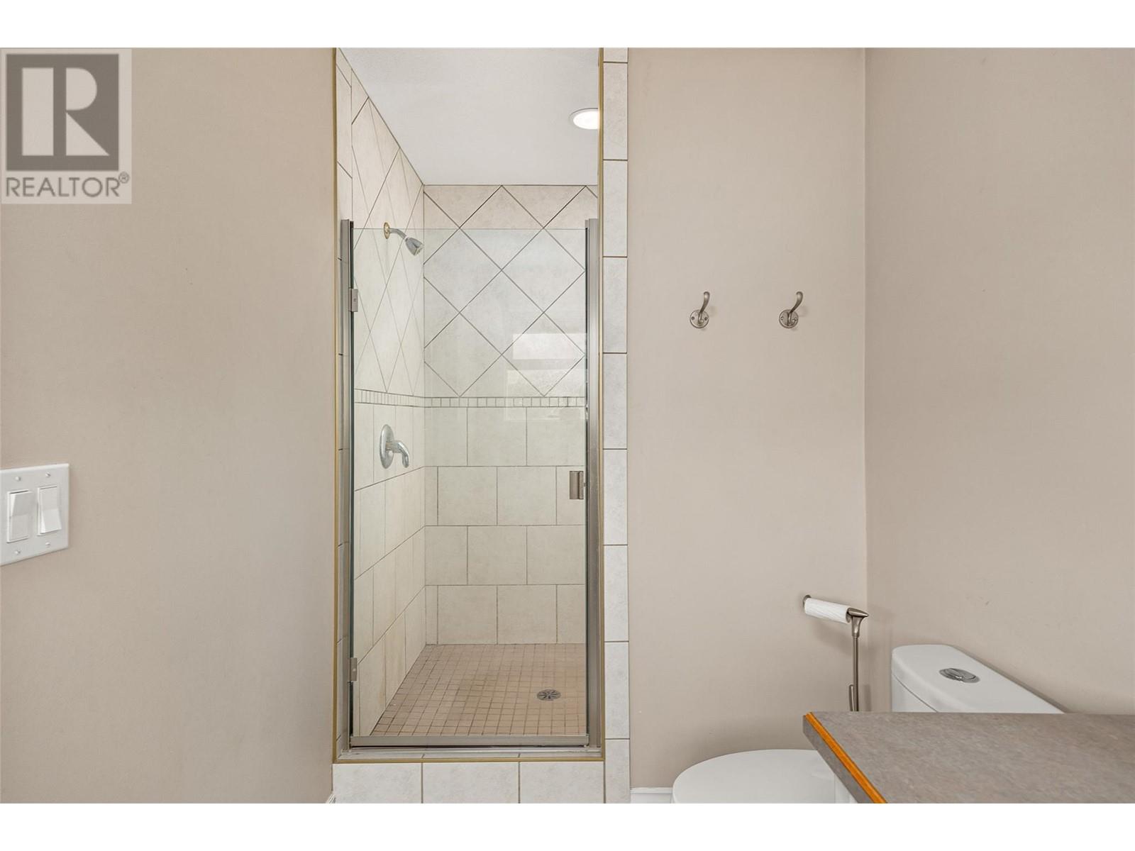  4553 McClure Road, Kelowna