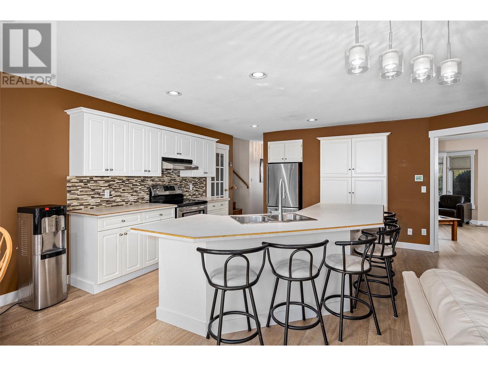  4553 McClure Road, Kelowna